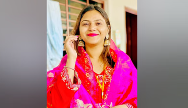 अयोध्या में जासूसी के आरोप में पकड़ी गई यूट्यूबर ज्योति मल्होत्रा, 32 सेकेंड का वायरल वीडियो बढ़ा रहा जांच का दायरा