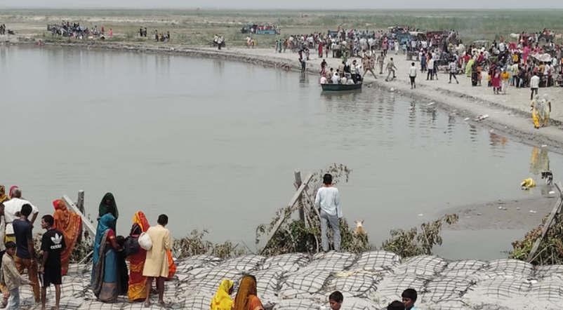 बदायूं में गंगा दशहरा स्नान हादसा: एक की मौत, दो लापता