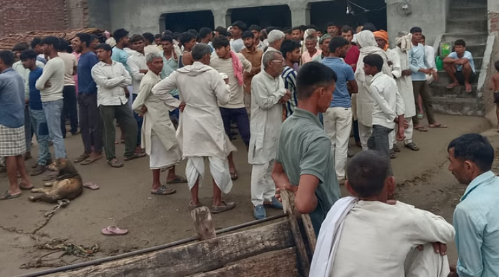संभल में आकाशीय बिजली का कहर, किशोरी की मौत, दंपती गंभीर रूप से झुलसे